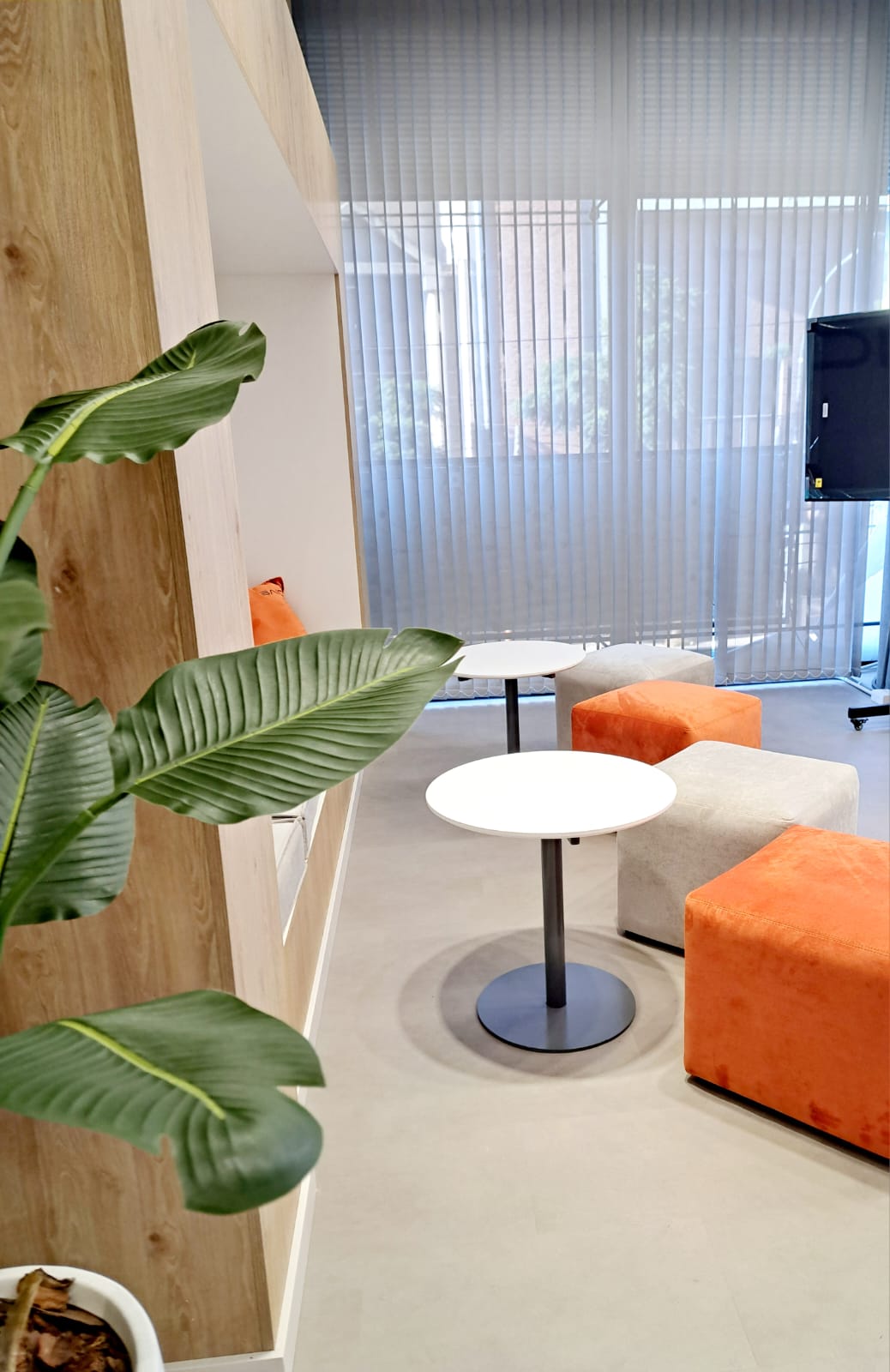 Cortina Bandas Verticales Sun Screen