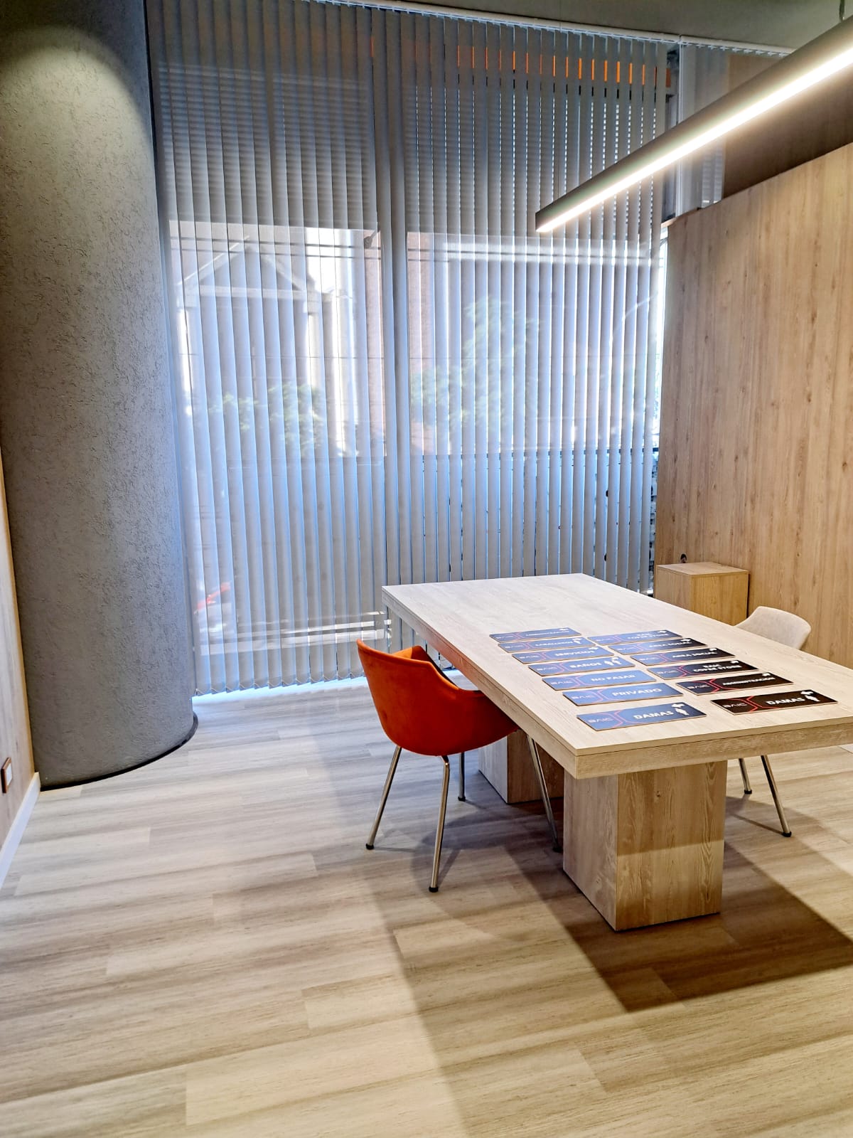 Cortina Bandas Verticales Sun Screen